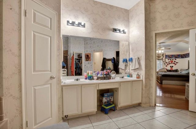 14731 Ridgechase Lane, Houston, TX 77014