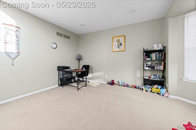 33868 Monterra Lane, Sterling Heights, MI 48312