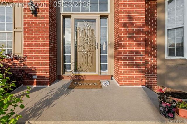 33868 Monterra Lane, Sterling Heights, MI 48312