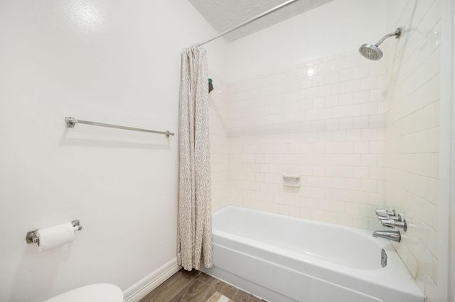 7272 Crownwest Street 7272, Houston, TX 77072
