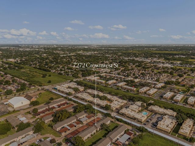 7272 Crownwest Street 7272, Houston, TX 77072