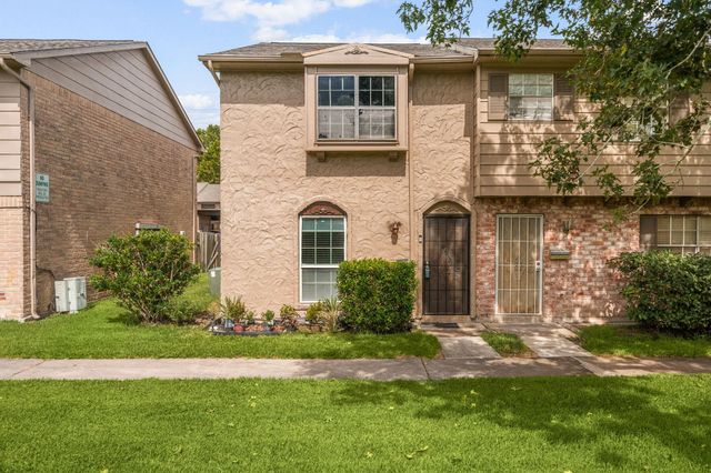 7272 Crownwest Street 7272, Houston, TX 77072