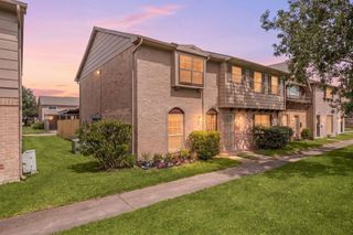 7272 Crownwest Street 7272, Houston, TX 77072