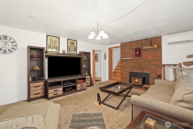 1502 S 59th Street, Tacoma, WA 98408