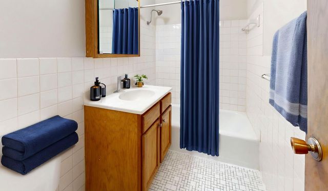 2216 Pleasant Avenue 205, Minneapolis, MN 55404