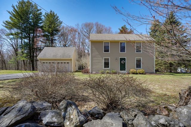 20 Stratton Rd, Grafton, MA 01519