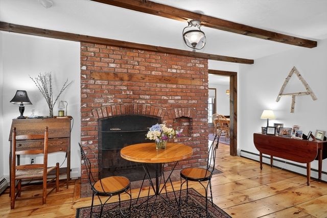 20 Stratton Rd, Grafton, MA 01519