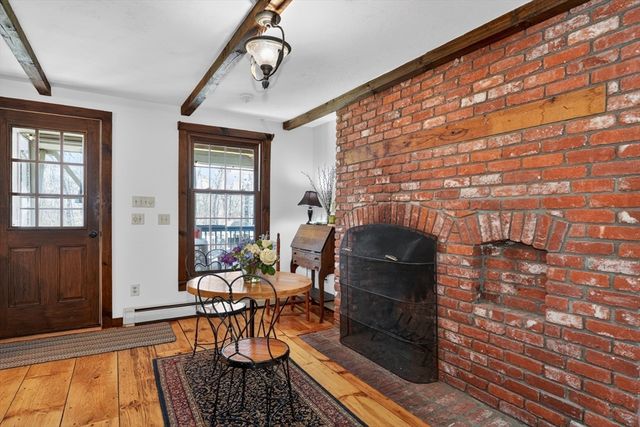 20 Stratton Rd, Grafton, MA 01519