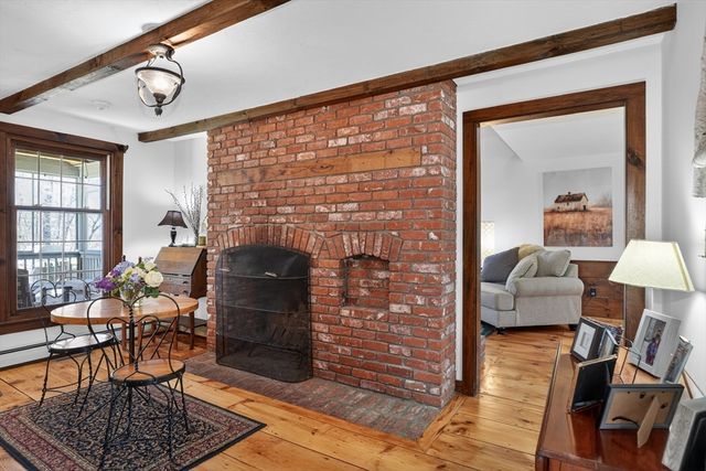 20 Stratton Rd, Grafton, MA 01519