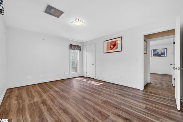 30 Dameron Avenue, Greenville, SC 29607