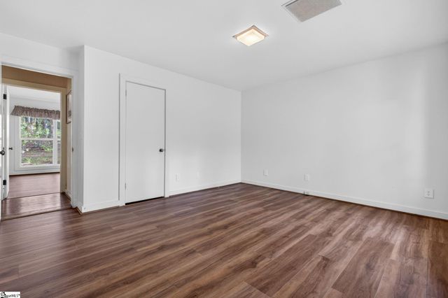 30 Dameron Avenue, Greenville, SC 29607