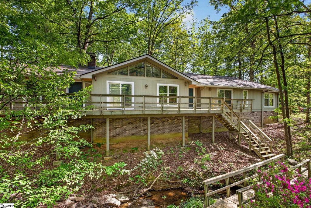 30 Dameron Avenue, Greenville, SC 29607