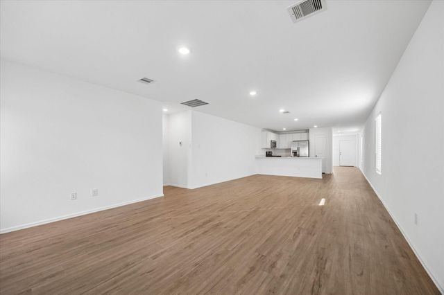 328 Riverwood Village Lane, Sealy, TX 77474