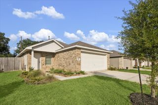 328 Riverwood Village Lane, Sealy, TX 77474