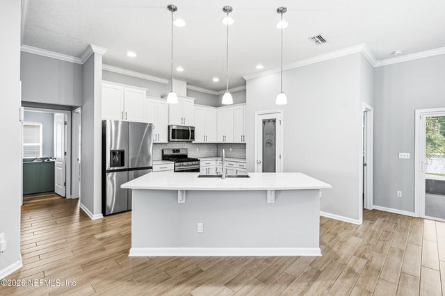 737 SHETLAND Drive, St. Johns, FL 32259