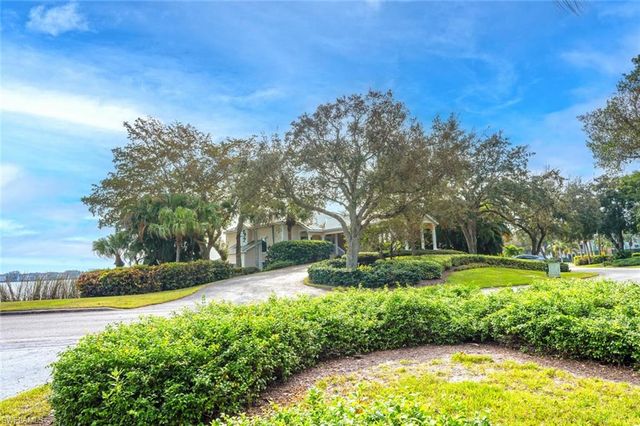2835 Mizzen WAY, Naples, FL 34109