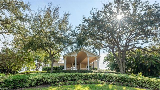 2835 Mizzen WAY, Naples, FL 34109