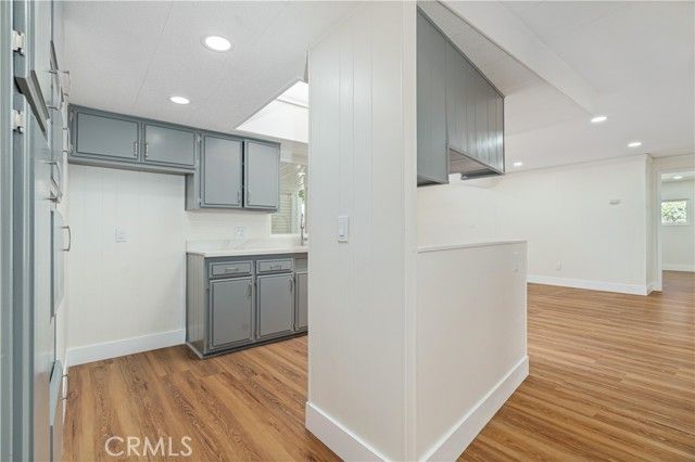 3945 Bradford 111, La Verne, CA 91750