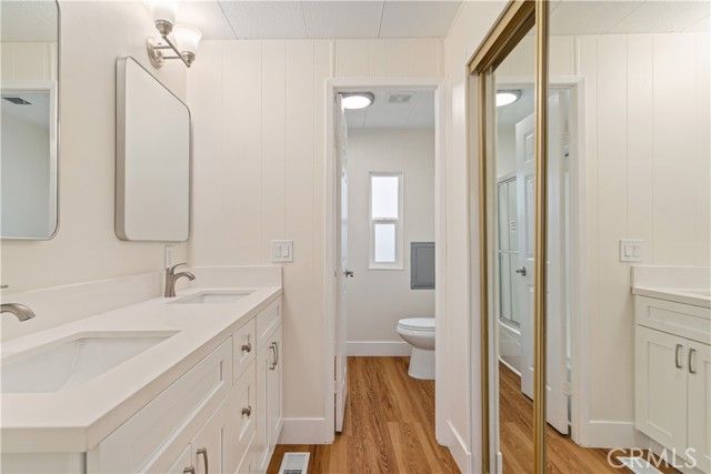 3945 Bradford 111, La Verne, CA 91750