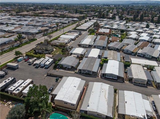 3945 Bradford 111, La Verne, CA 91750