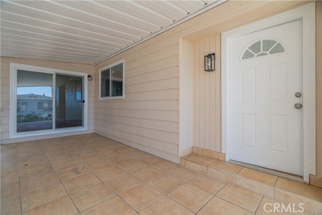 3945 Bradford 111, La Verne, CA 91750