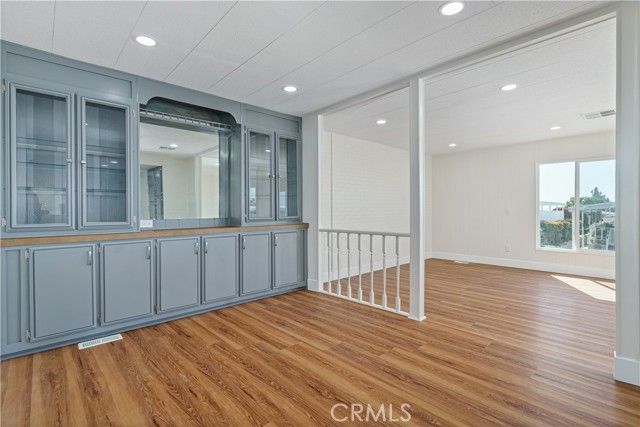 3945 Bradford 111, La Verne, CA 91750