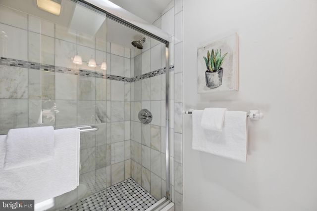 8703 READING RD, Silver Spring, MD 20901