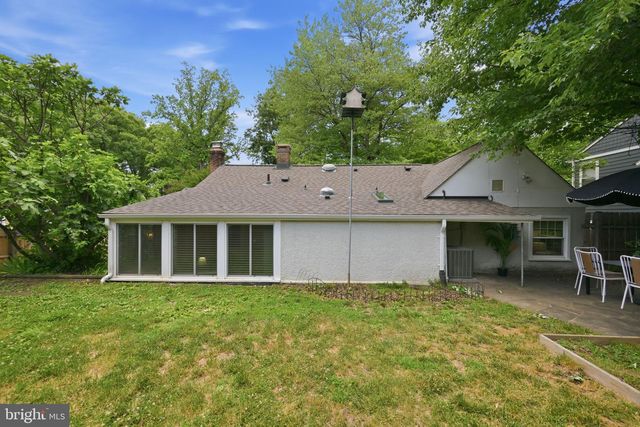 8703 READING RD, Silver Spring, MD 20901