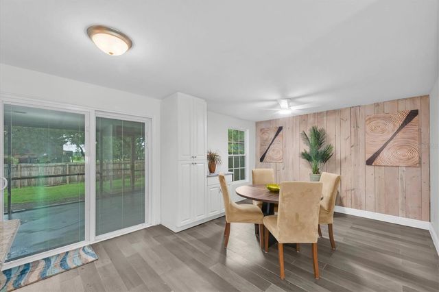 650 TIMBER BAY CIRCLE W, Oldsmar, FL 34677