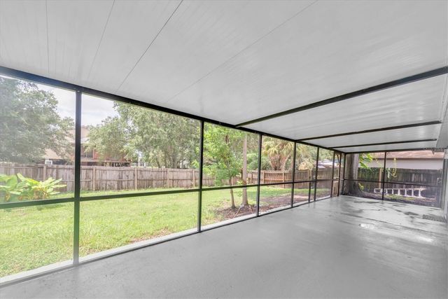 650 TIMBER BAY CIRCLE W, Oldsmar, FL 34677