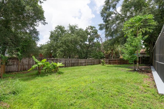 650 TIMBER BAY CIRCLE W, Oldsmar, FL 34677