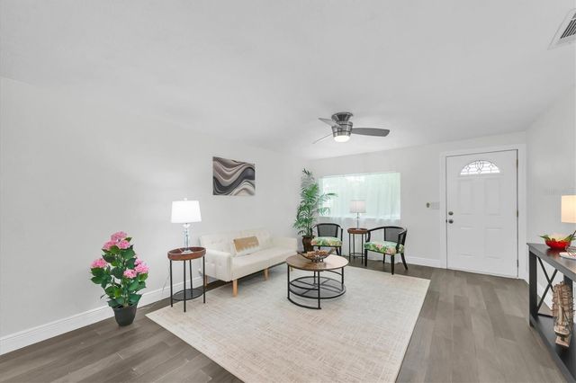 650 TIMBER BAY CIRCLE W, Oldsmar, FL 34677
