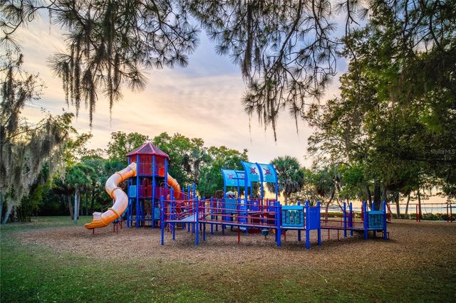 650 TIMBER BAY CIRCLE W, Oldsmar, FL 34677