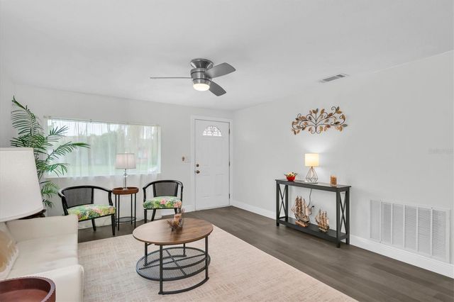 650 TIMBER BAY CIRCLE W, Oldsmar, FL 34677