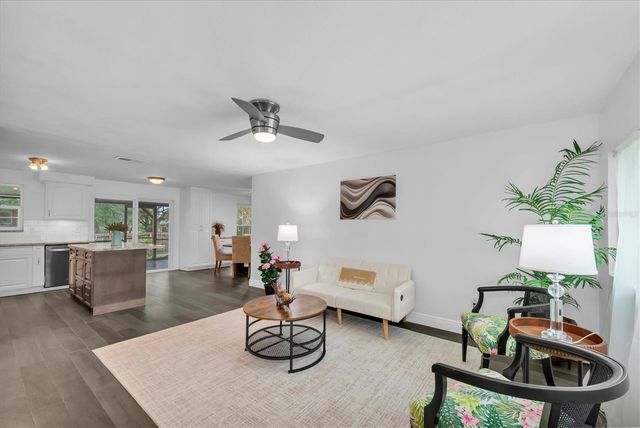 650 TIMBER BAY CIRCLE W, Oldsmar, FL 34677