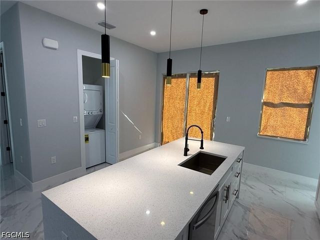 705 Ledge ST, Lehigh Acres, FL 33972
