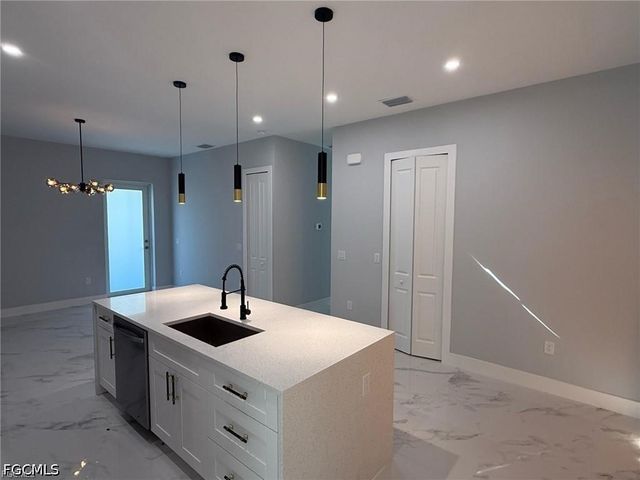 705 Ledge ST, Lehigh Acres, FL 33972