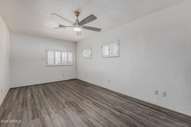 11383 N 114th Avenue, Youngtown, AZ 85363