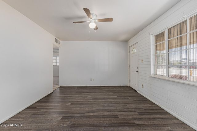 11383 N 114th Avenue, Youngtown, AZ 85363