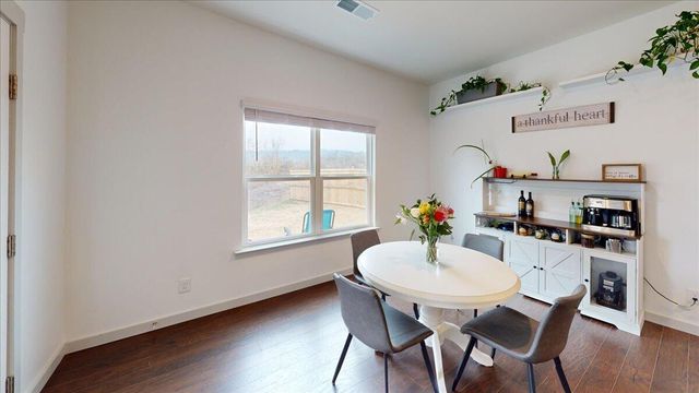 5859 Prickly Loop, Ooltewah, TN 37363