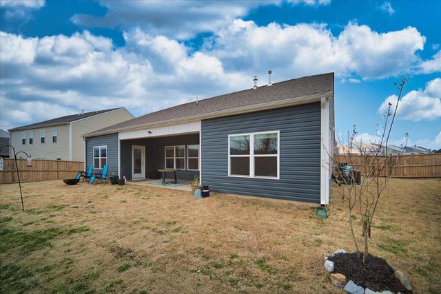 5859 Prickly Loop, Ooltewah, TN 37363