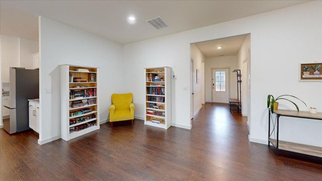 5859 Prickly Loop, Ooltewah, TN 37363