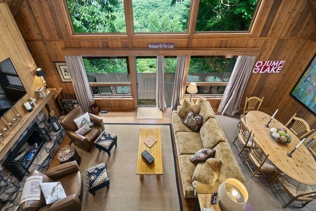 484 Bridgeview Pl, Smithville, TN 37166