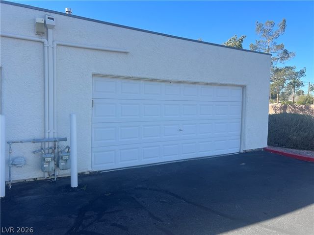 5449 Bugle Way 101, Las Vegas, NV 89108