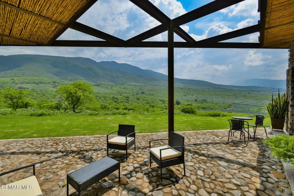 Image 8 of property listing at 45857 La CanAda, Jal., Mexico, OS