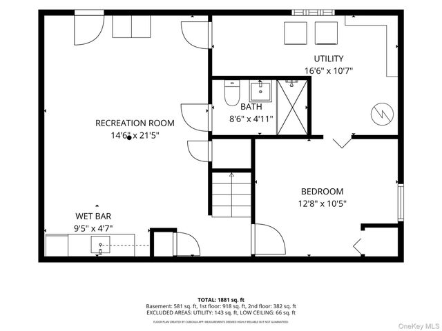 9 PO Lane, Hicksville, NY 11801