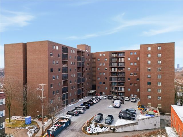 5600 Munhall Rd 501, Squirrel Hill, PA 15217