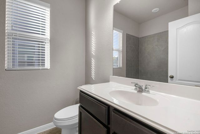 10411 Francisco, Converse, TX 78109