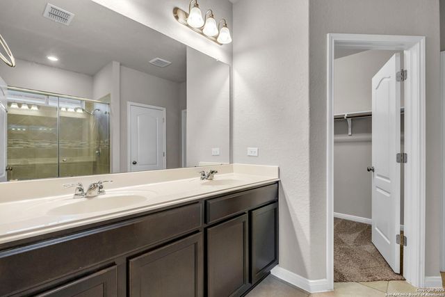 10411 Francisco, Converse, TX 78109