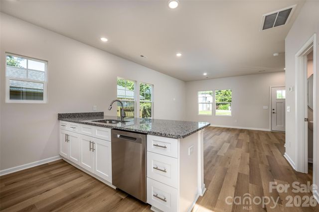 129 Broom Street, Statesville, NC 28677